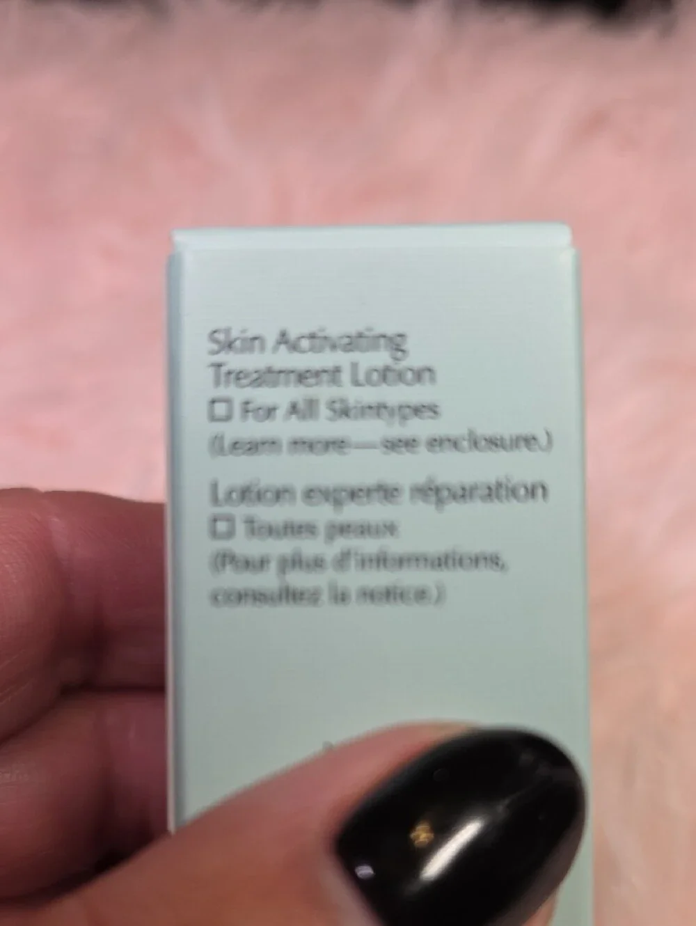 Estée Lauder Micro Essence Treatment Lotion — Mint Green & Gold